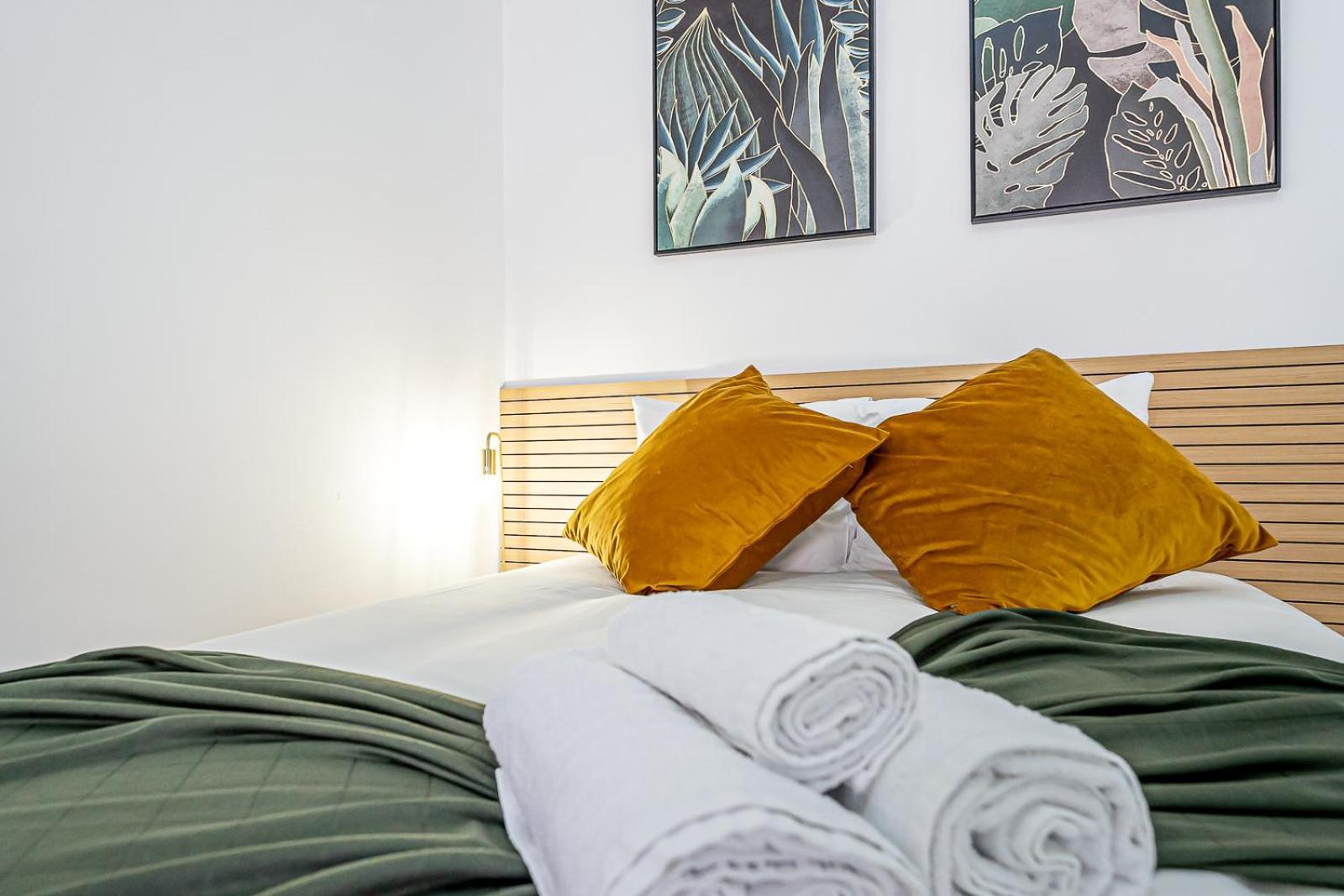 April Square By Lisbon With Sintra Hotel Amadora Ngoại thất bức ảnh
