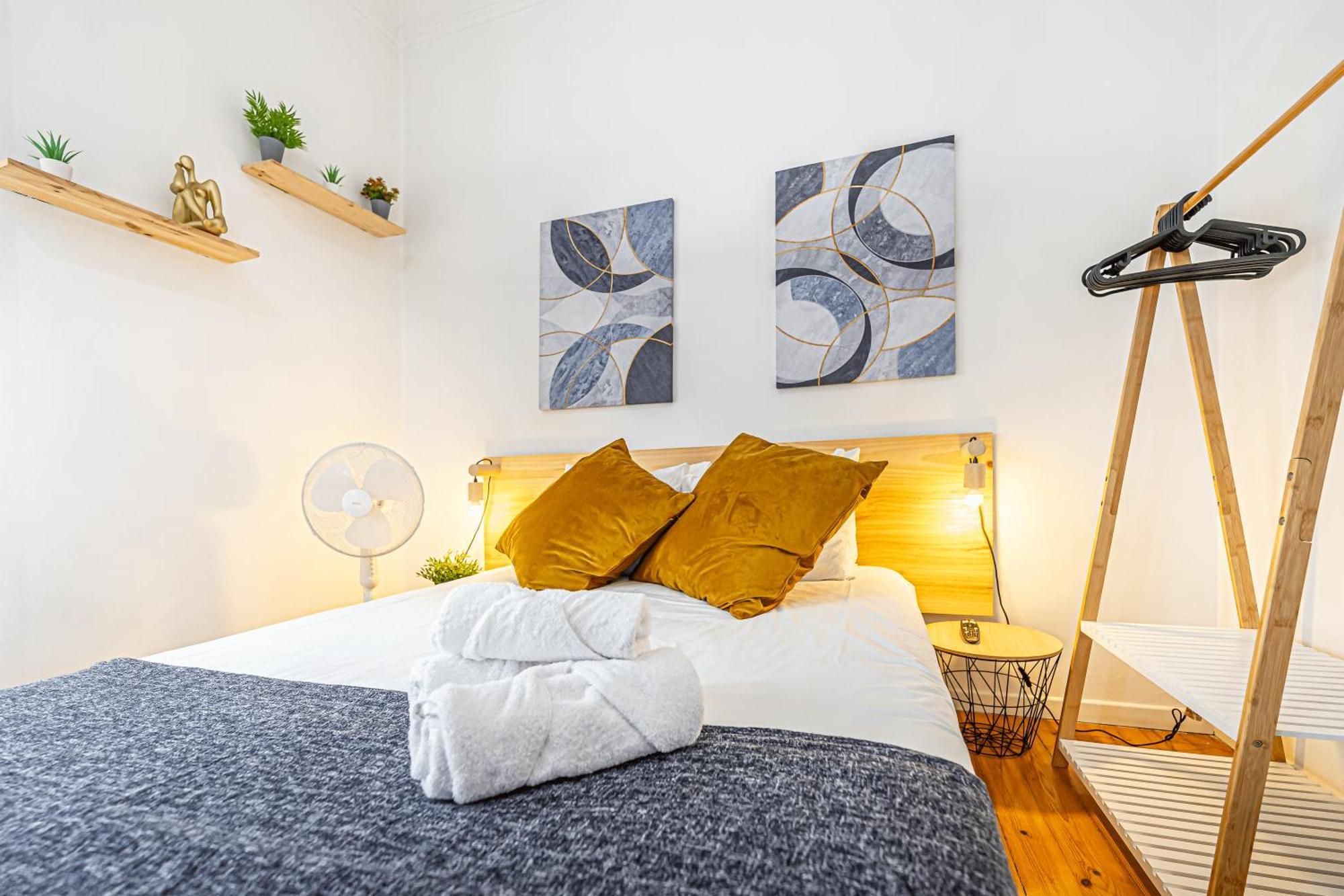 April Square By Lisbon With Sintra Hotel Amadora Ngoại thất bức ảnh