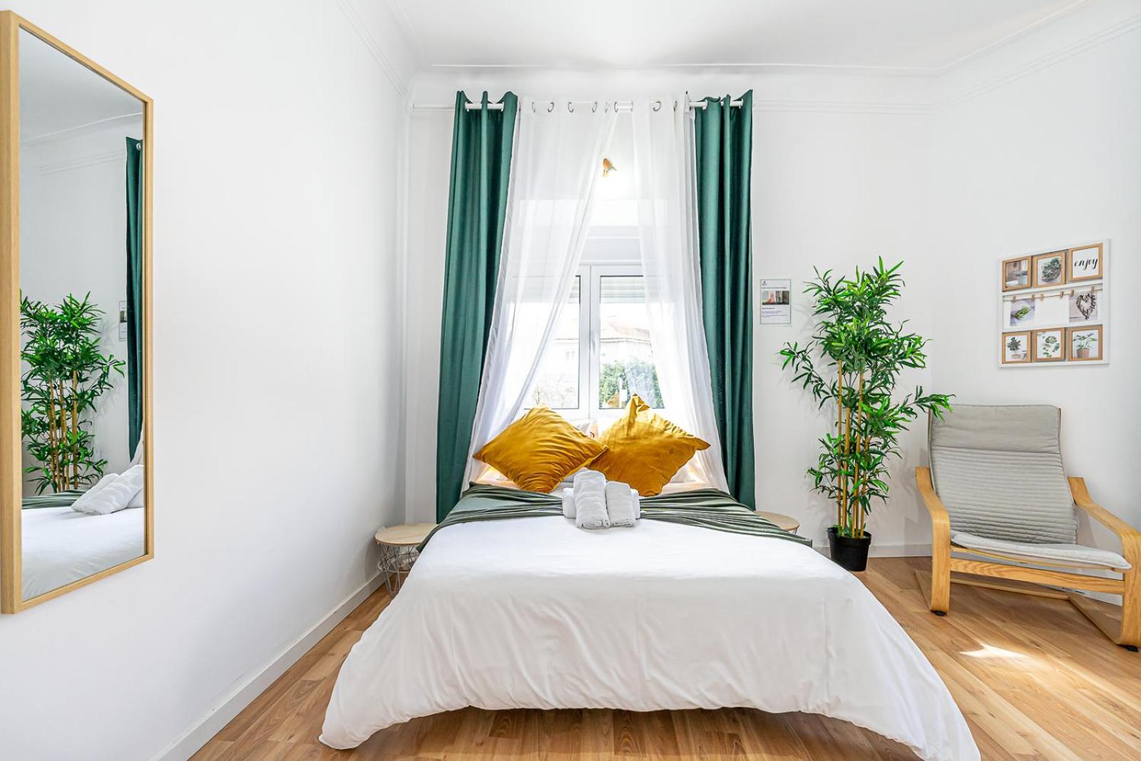 April Square By Lisbon With Sintra Hotel Amadora Ngoại thất bức ảnh