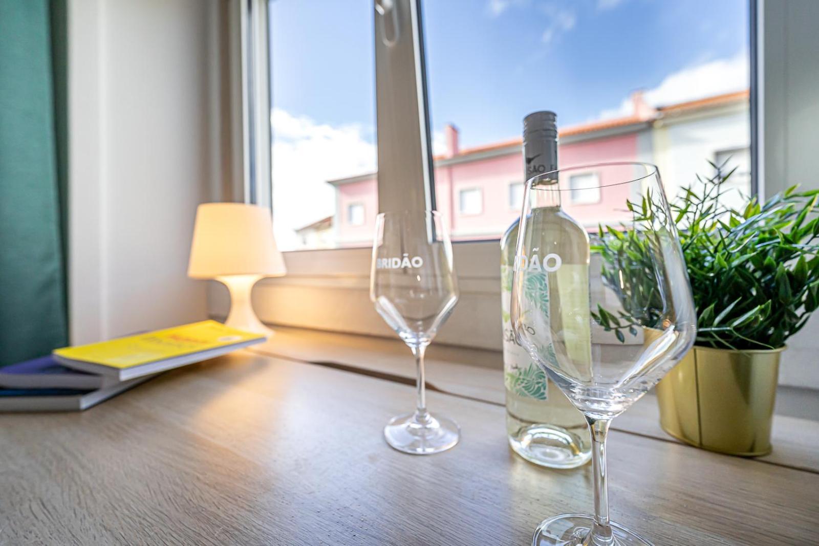 April Square By Lisbon With Sintra Hotel Amadora Ngoại thất bức ảnh
