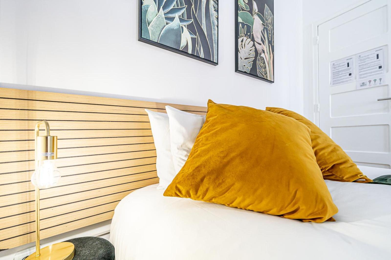 April Square By Lisbon With Sintra Hotel Amadora Ngoại thất bức ảnh