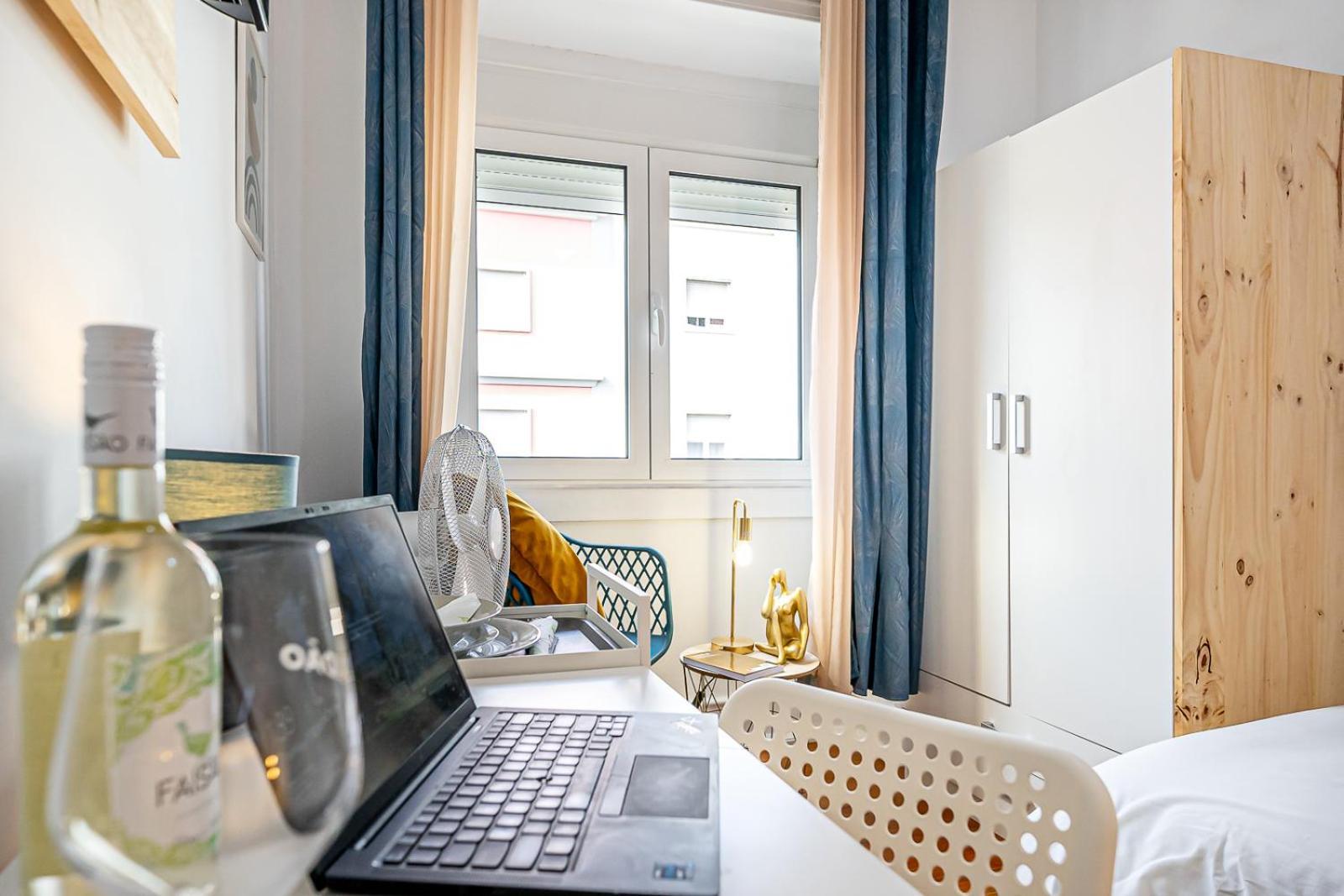 April Square By Lisbon With Sintra Hotel Amadora Ngoại thất bức ảnh