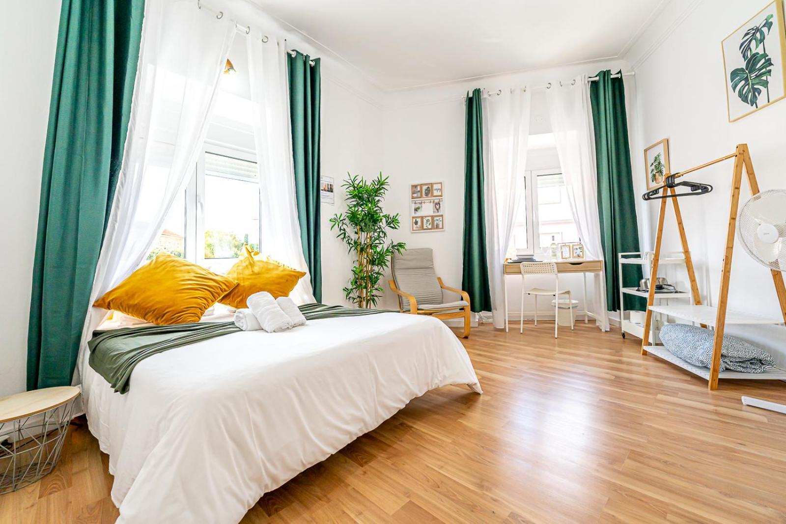 April Square By Lisbon With Sintra Hotel Amadora Ngoại thất bức ảnh